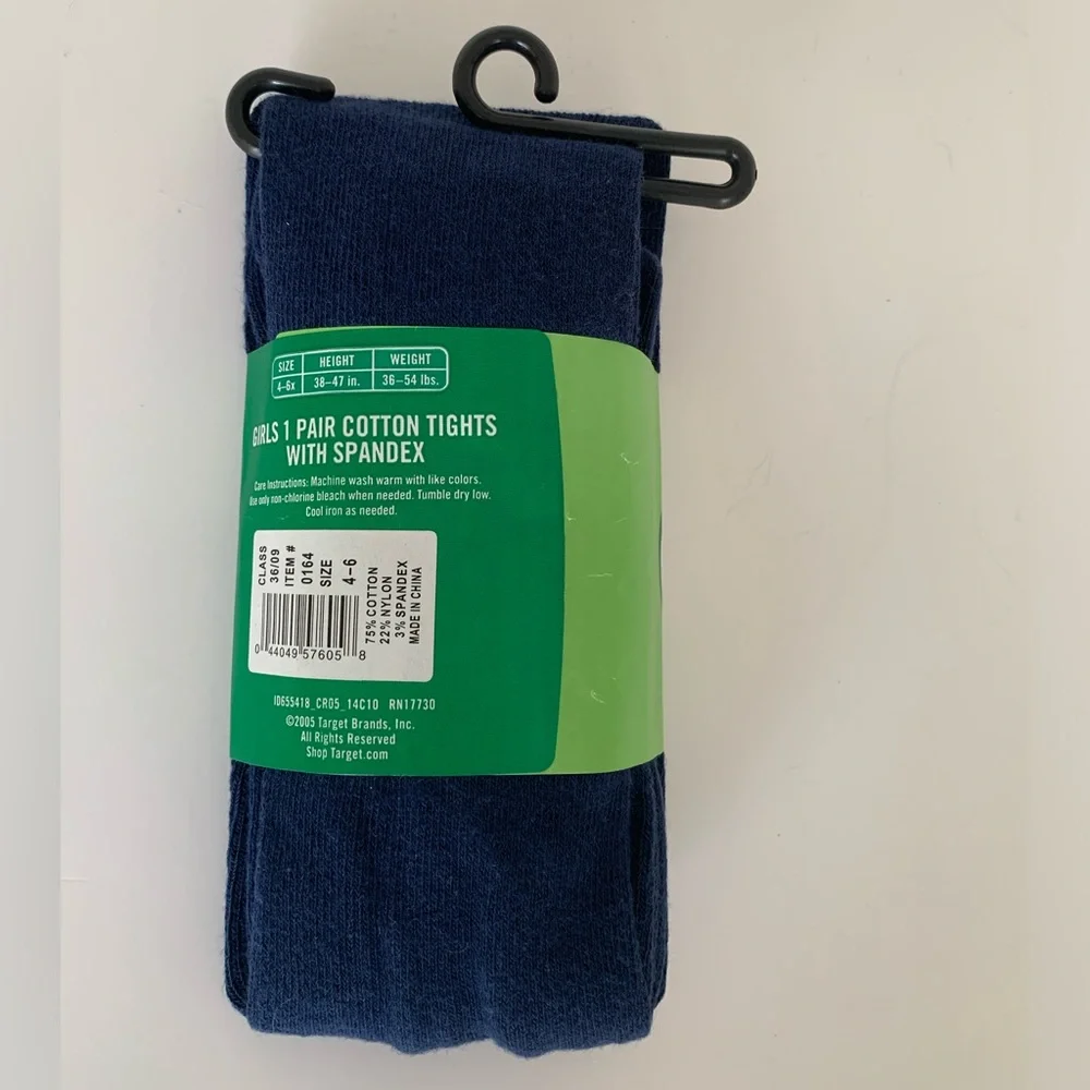 NWT Circo Tights Girls Size 4-6X Navy Blue 1 Pair Solid Cotton Spandex Neutral